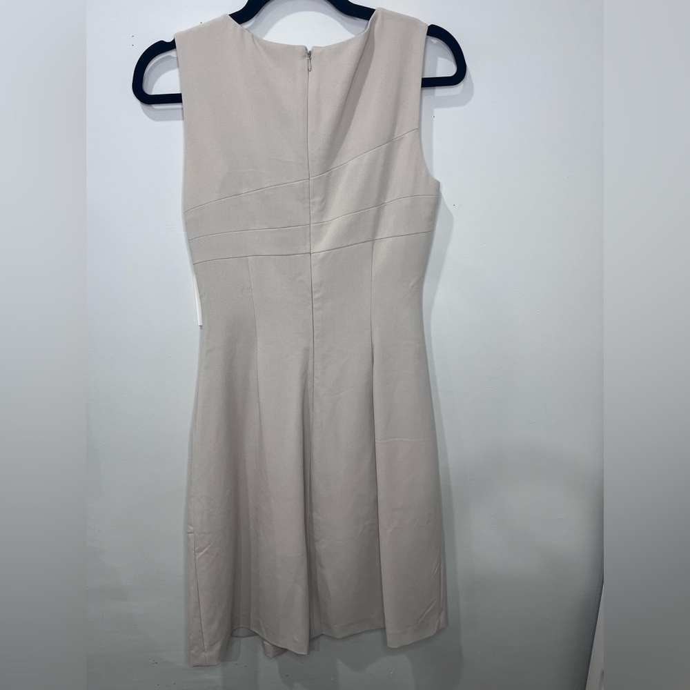 Calvin Klein • Women Cream Stone Sleeveless Starburst Ruched Sheath Dress 4 NWT - Picture 6 of 7